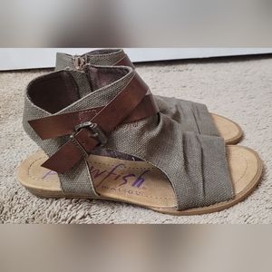 🔥2For$20 Blowfish Dennie Open Toe Sandal 1711 Buckle Strap Women's 7.5 Flats